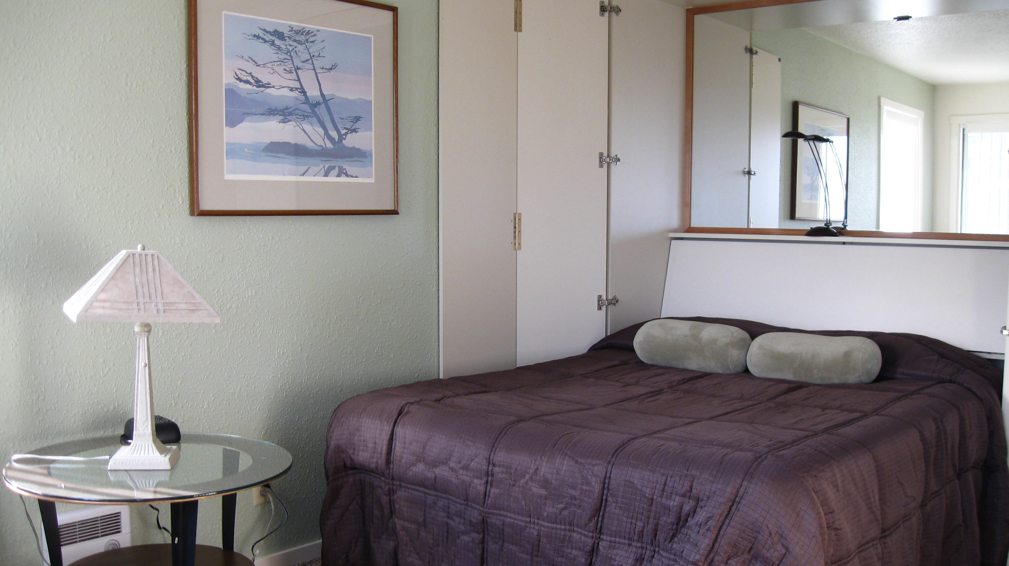 2 Bedroom
